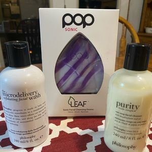 New Philosophy face wash w/Pop Sonic Exfoliator